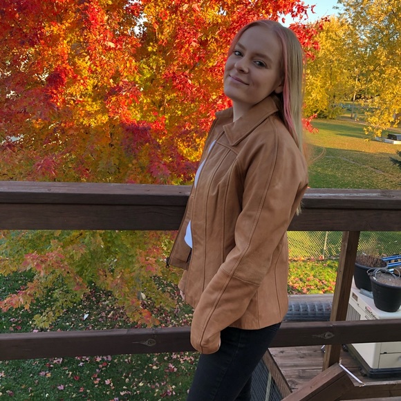 Wilson’s Leather Tan Jacket - Picture 3 of 8